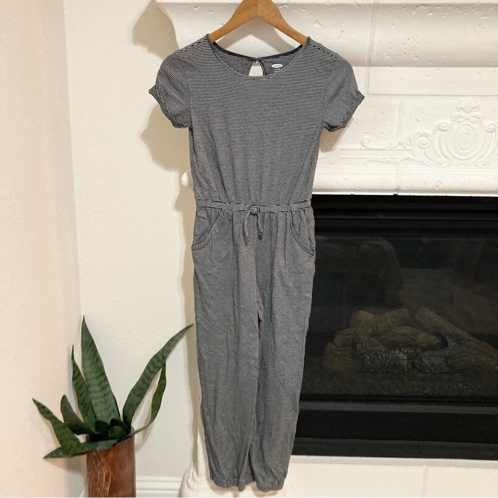 Girls Black and White Striped Jumpsuit Short Sleeved Size Large L  10 - 12